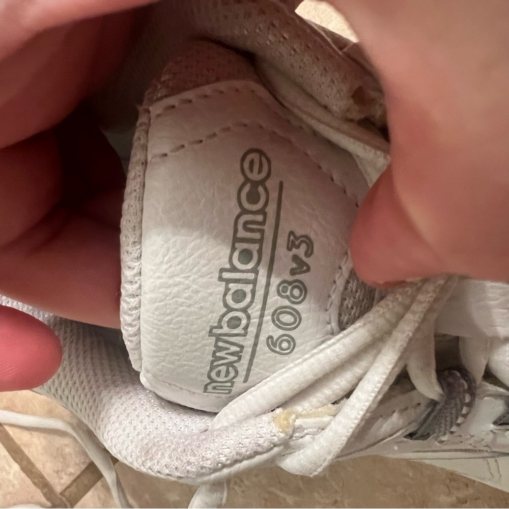 New Balance White/Grey 608 v3 Sneaker 9.5 - Picture 9 of 11